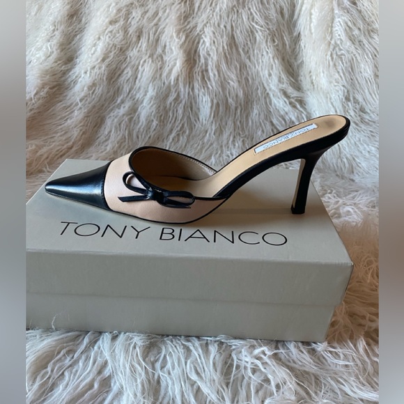 ⭐️NWT⭐️ Tony Bianco Shirley Mule, Size 9.5, Beech & Black - Picture 10 of 16
